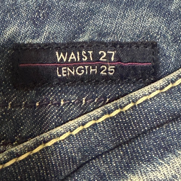 Vigoss Blue Jeans with Intricate Stitching. Worn once . Great condition - Picture 5 of 6